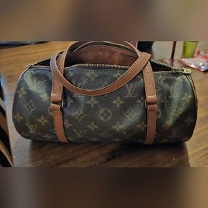 Authentic Louis vuitton monogram papillon 30